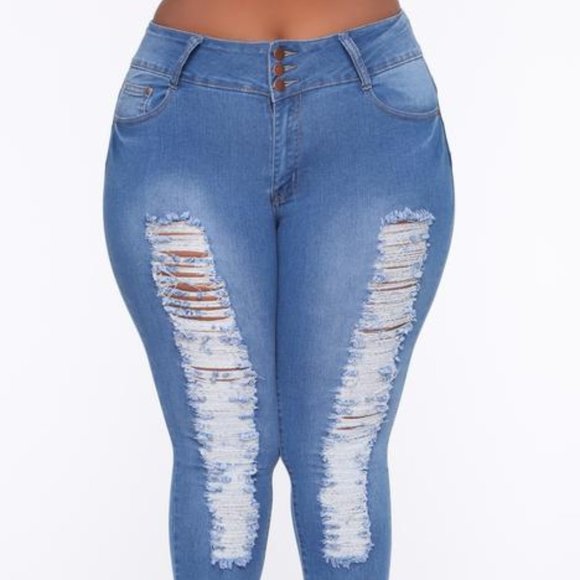Fashion Nova "Bubble Butt Jeans" (3X) - Picture 5 of 15